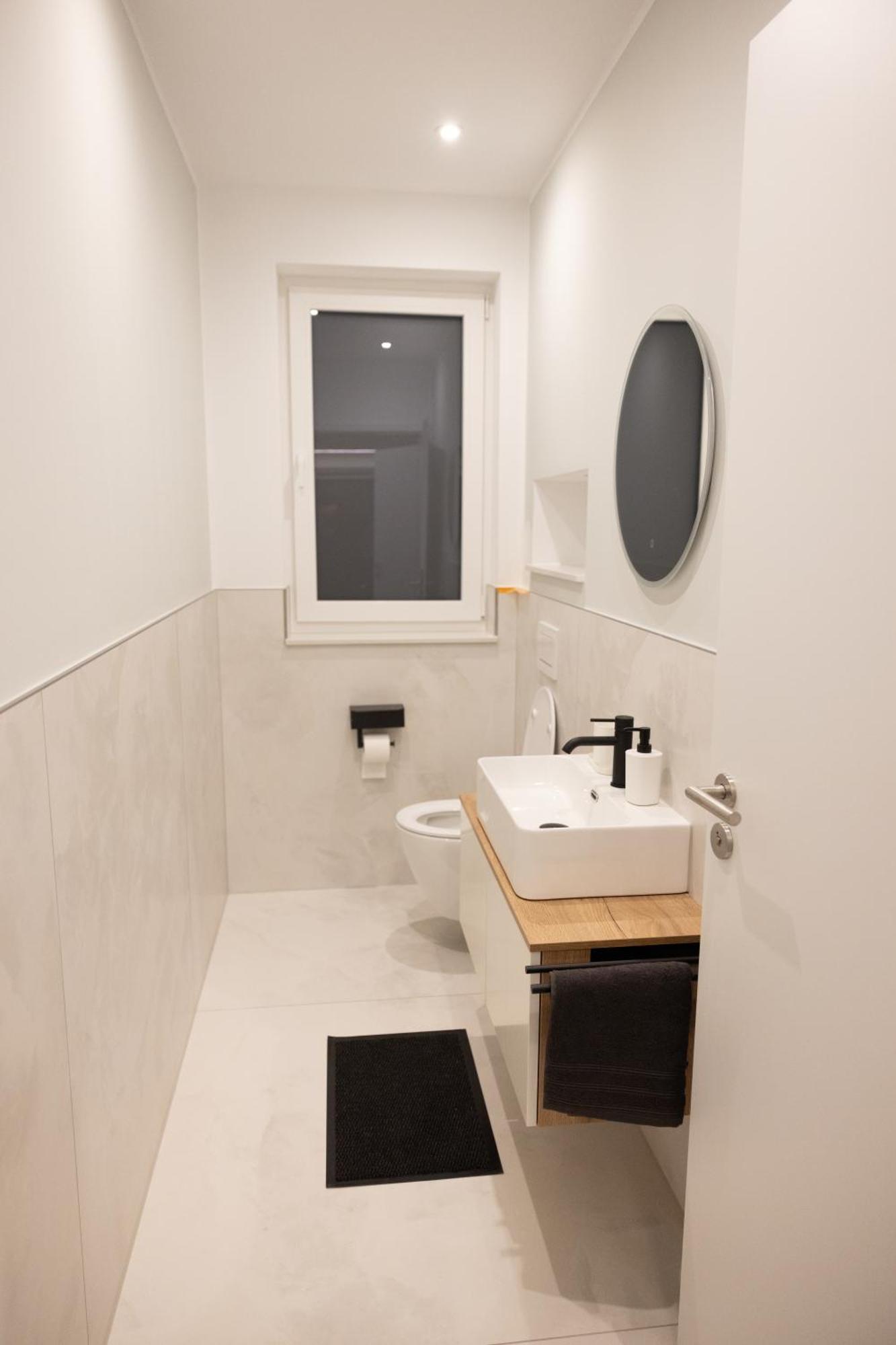 Neubau Apartment Mit Kamin Und Terrasse In Premium Lage Parkplatz Inklusive Билефелд Екстериор снимка