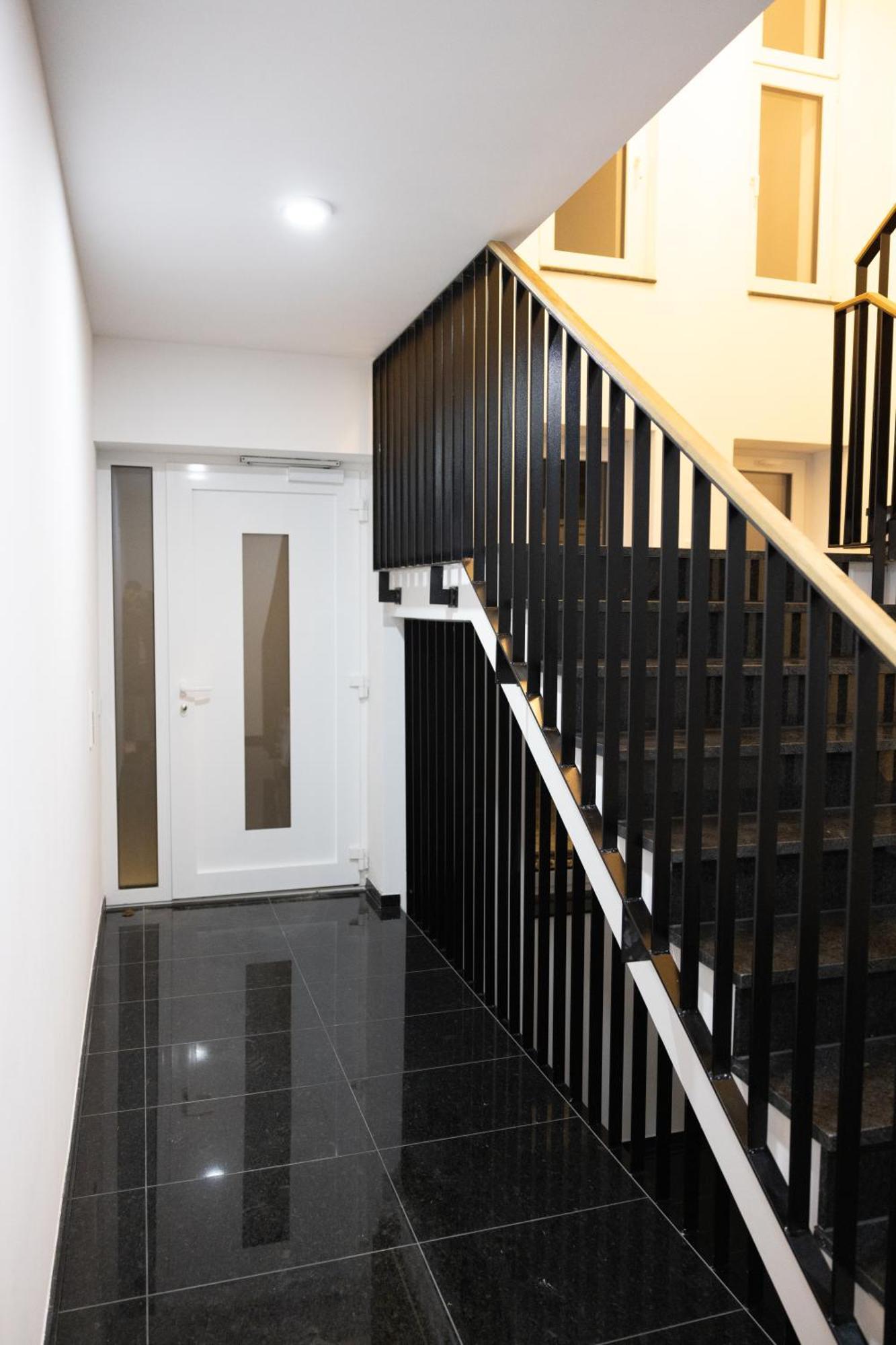 Neubau Apartment Mit Kamin Und Terrasse In Premium Lage Parkplatz Inklusive Билефелд Екстериор снимка