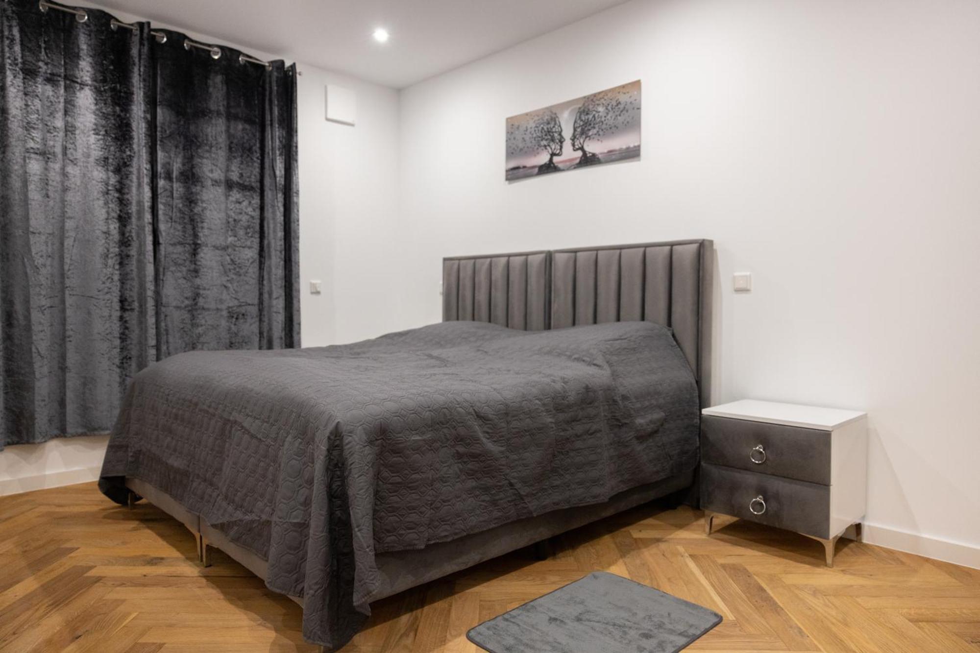Neubau Apartment Mit Kamin Und Terrasse In Premium Lage Parkplatz Inklusive Билефелд Екстериор снимка